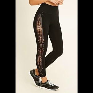 Forever 21 ornate leggings